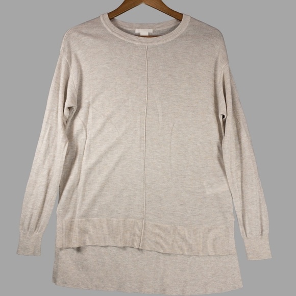 H&M Sweaters - Light weight oversized tan sweater H&M Size XS